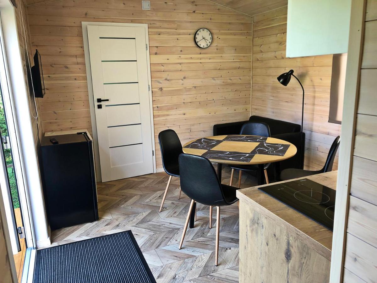 Nové Jirny 纳美国旅馆酒店 外观 照片